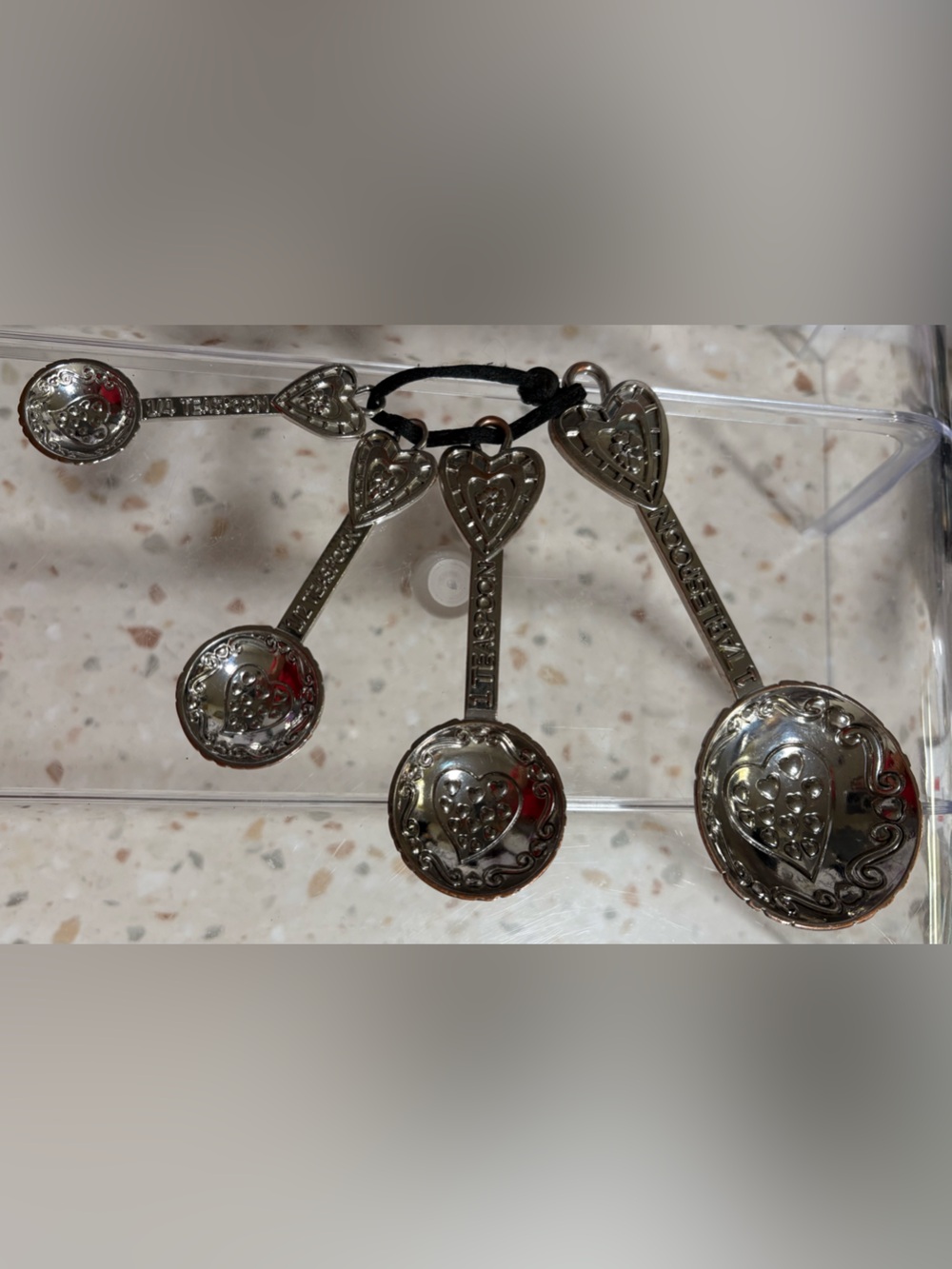 Ganz Heart Metal Measuring Spoon
Set (Round Bowls / Vintage Style)